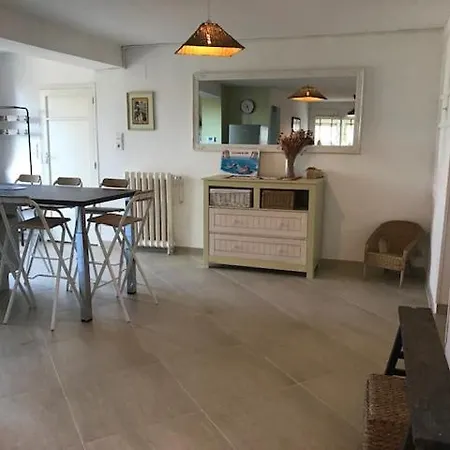 Aqui Siem Ben Apartment *